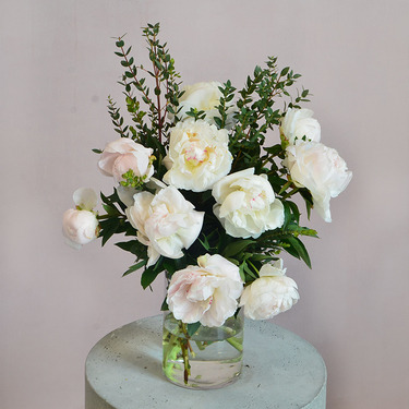 White Waterfall Peony Arrangement | Buy Flowers in Dubai UAE | Flower Bouquet