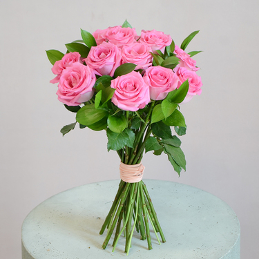 A Bunch of Pink Roses | Buy Flowers in Dubai UAE