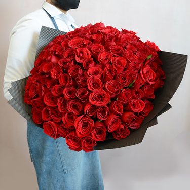 100 Red Roses | Buy Flowers in Dubai UAE | Gifts