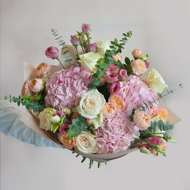 Pink Bliss Bouquet | Buy Flowers in Dubai UAE | Gifts