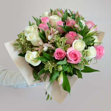 Sweet Melody Bouquet | Buy Flowers in Dubai UAE | Gifts