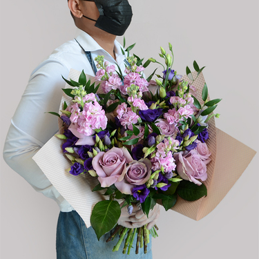 Showstopper | Buy Flowers in Dubai UAE | Gifts