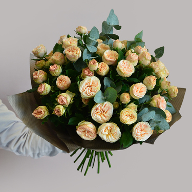 Peach Spray Rose Bouquet | Buy Flowers in Dubai UAE | Flower Bouquet