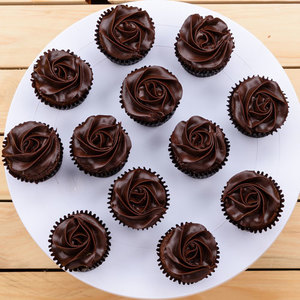 4 Chocolate Fudge Cupcakes | Buy Desserts in Dubai UAE | Gifts