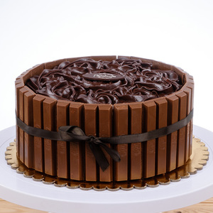 Kitkat Fudge Cake | Buy Cakes in Dubai UAE | Gifts