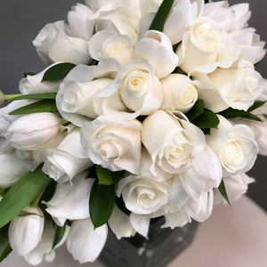 Loyal Love Cascading Bridal Bouquet | Buy Bridal Bouquets in Dubai UAE | Wedding flowers