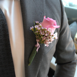 Lovestruck Boutonniere | Buy Bridal Bouquets in Dubai UAE | Wedding flowers