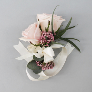 Adore Corsage | Buy Bridal Bouquets in Dubai UAE | Wedding flowers