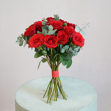  Red Rose Bouquet (12 Premium Red Rose Stems) | Buy Flowers in Dubai UAE